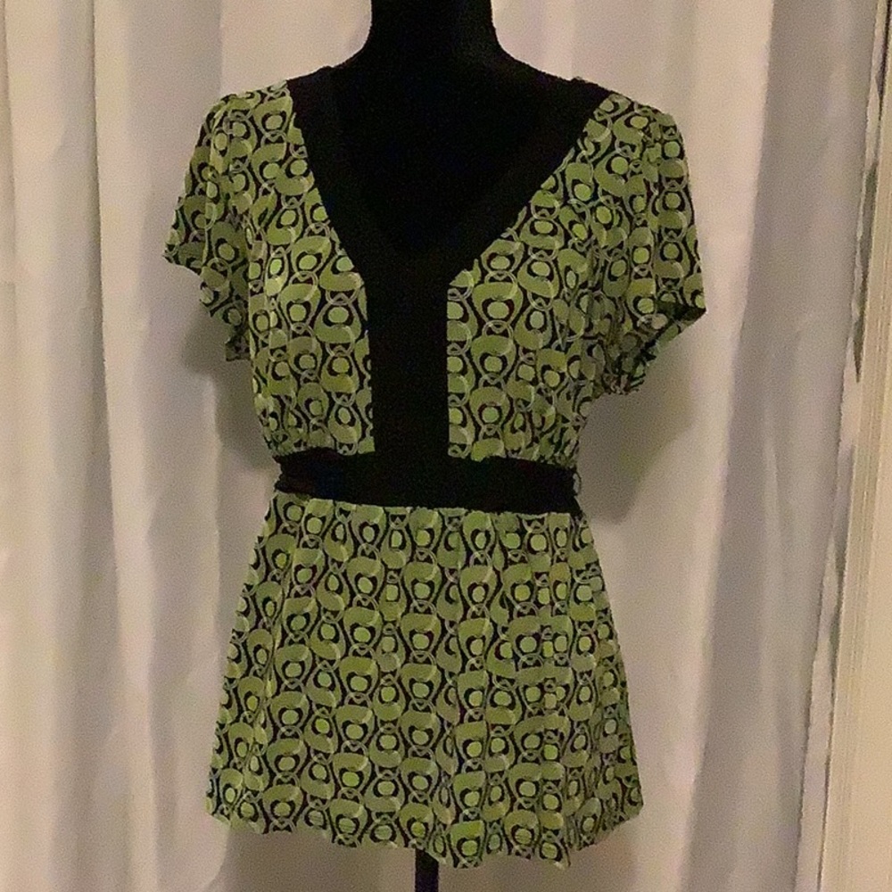 Apt. 9 Green and Black Patterned Top